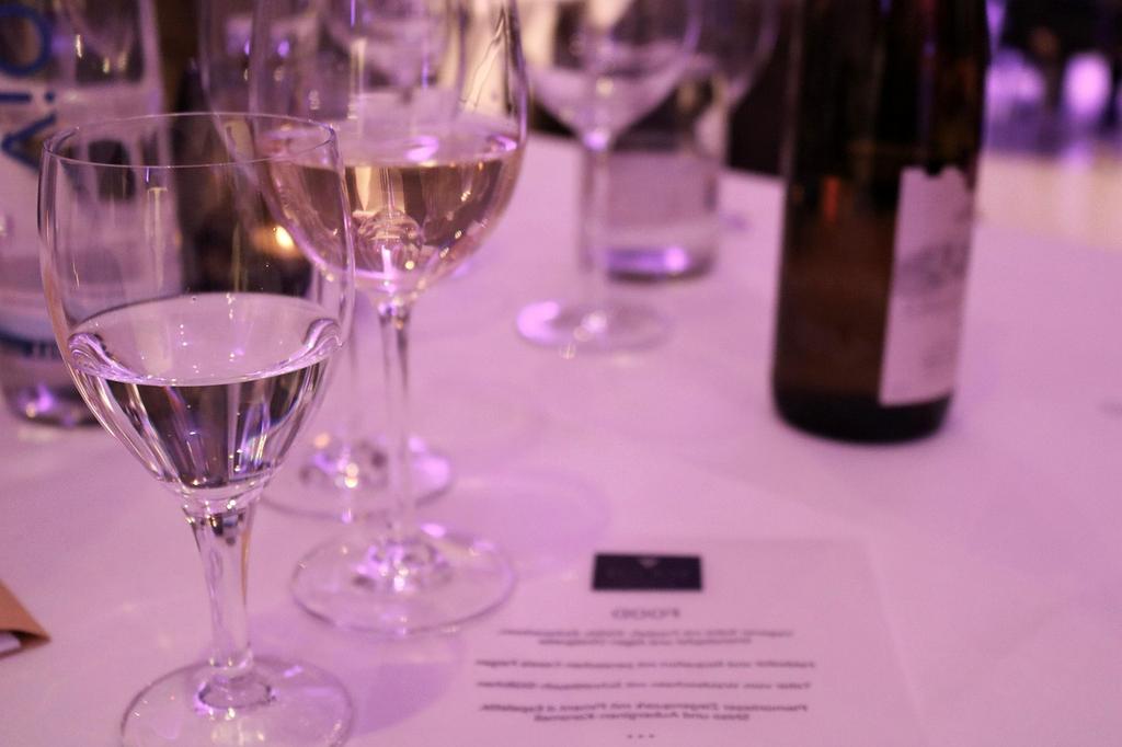 Sala elegante riservata per eventi degustazione vini e abbinamenti gastronomici